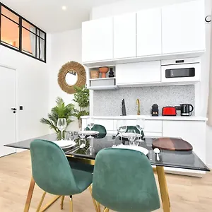 Cmg Condorcet / Lentonnet 3 Apartment
