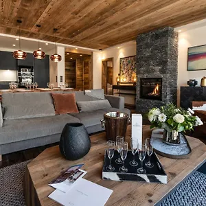 Alaska By Alpine , Val-d'Isere France